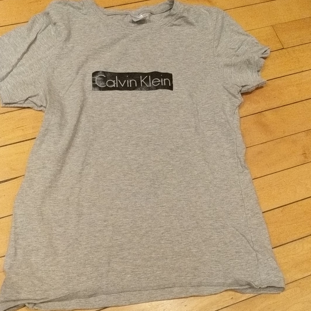 Calvin Klein t-shirt